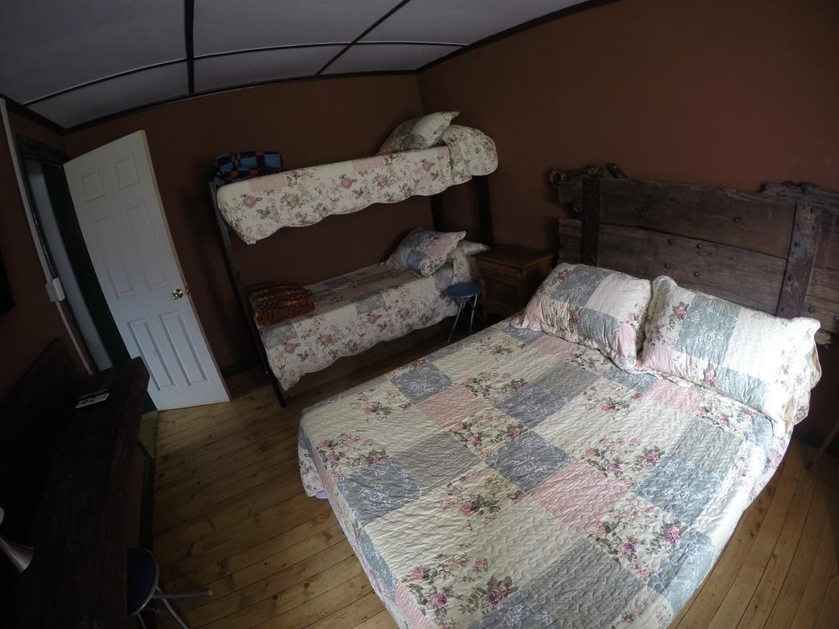 Hospedaje Lenas Del Tolosa Las Cuevas  Zewnętrze zdjęcie